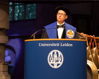 香港大學人文學院講座教授馮客獲荷蘭萊登大學頒授榮譽博士